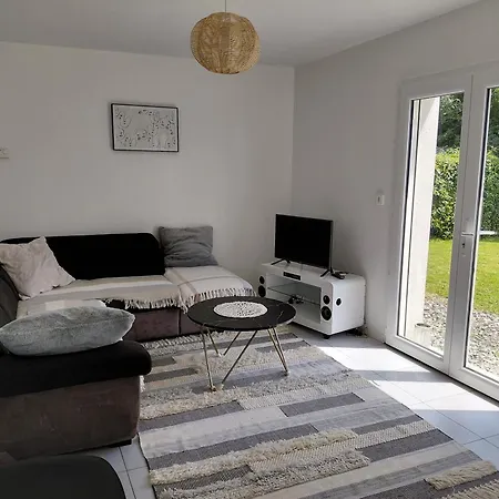 Maison Du Mont Cesar Casa de Férias Montchaton