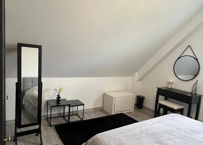 Maison Du Mont Cesar * Montchaton